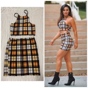 USED Top and Skirt  worn by Andrea Espada